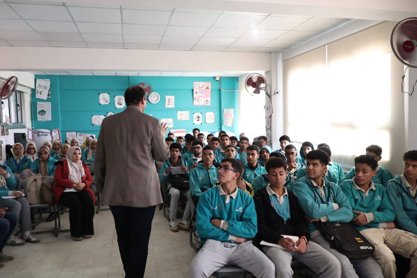 eefa6d8b-a691-4e7d-b1c8-bb9abf851204